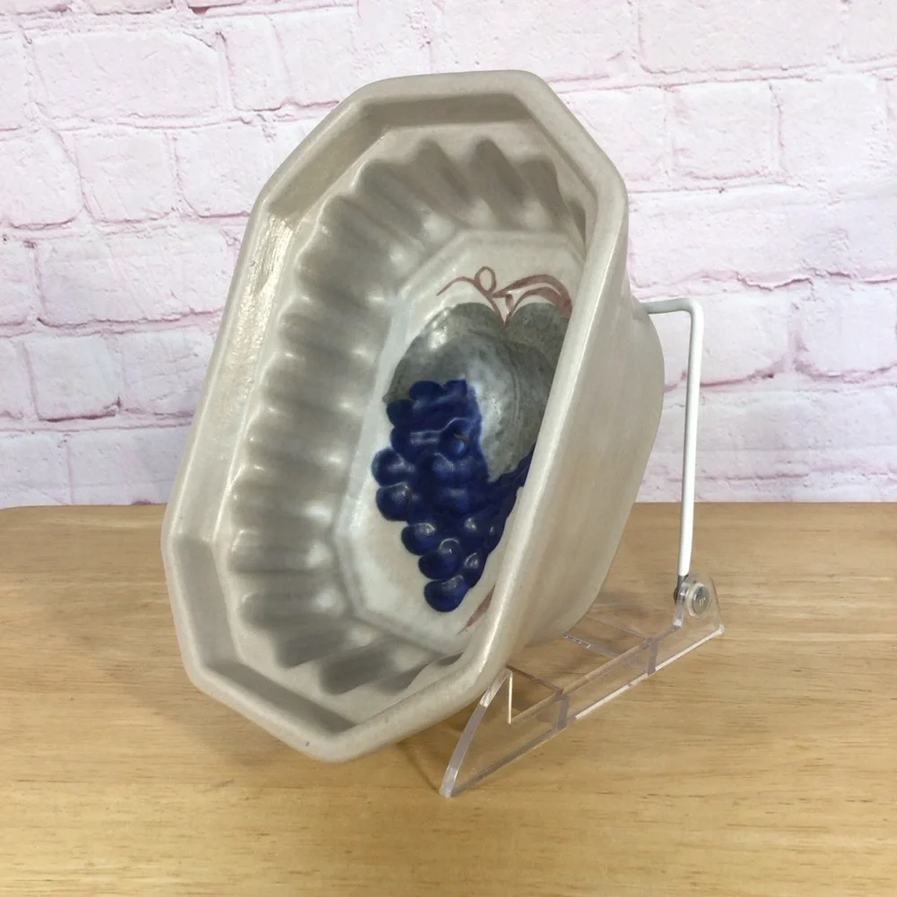 Vintage Handcrafted Chatham Stoneware Grape Design Pudding Mold